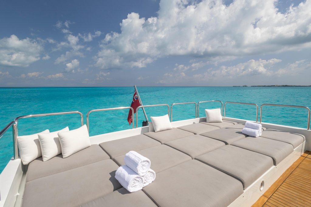 Mega yacht charter in Cancun, Quintana Roo