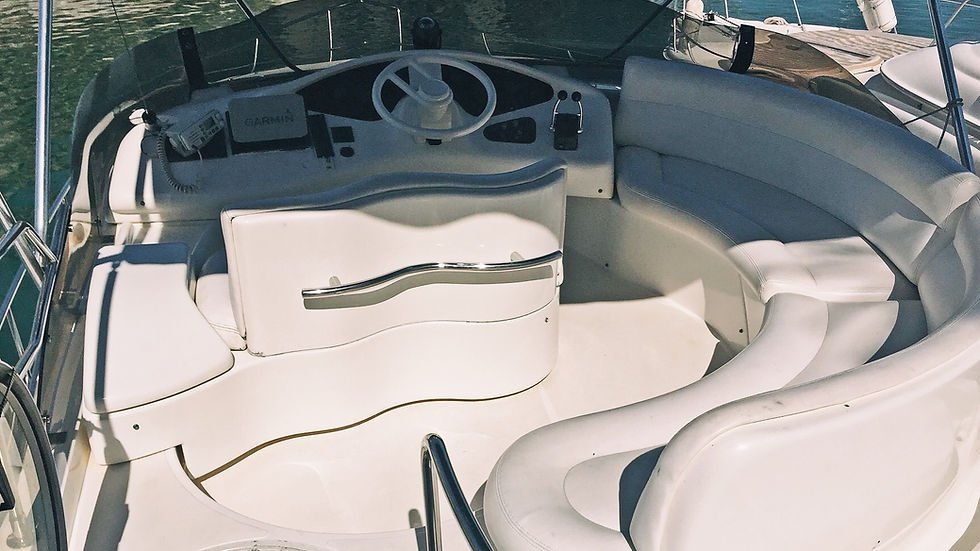yacht rentals - AZIMUT 42 interior