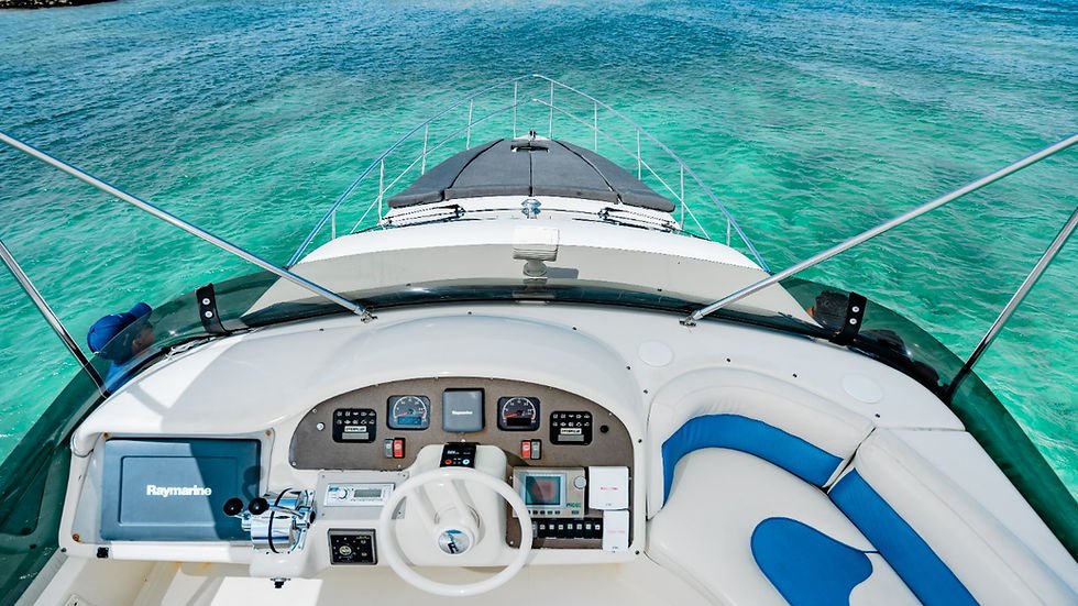 AZIMUT 50 footer front