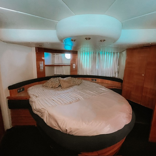Master cabin of the Azimut 58