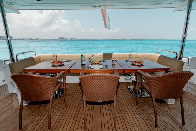 Aft dining area of the Azimut 95 in Cancun