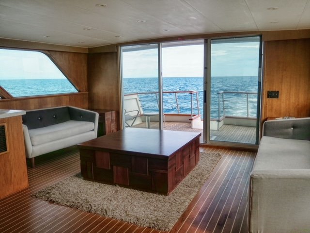 burger 80 Riviera Maya yacht rentals