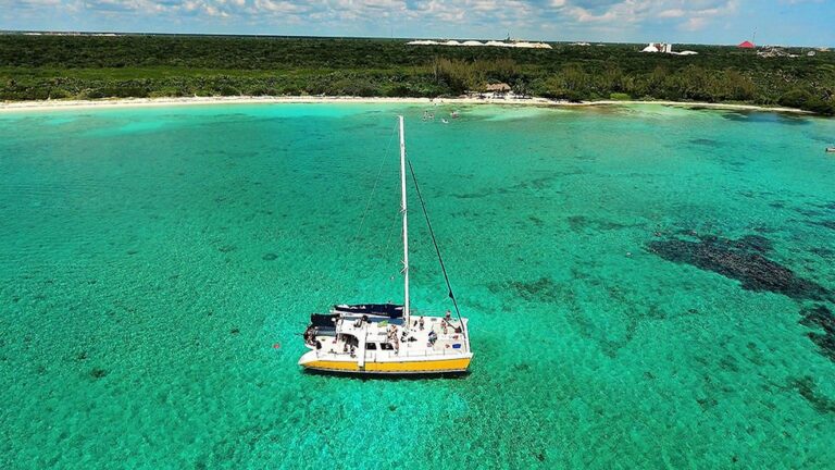 Large sailing catamaran charter in the Riviera Maya