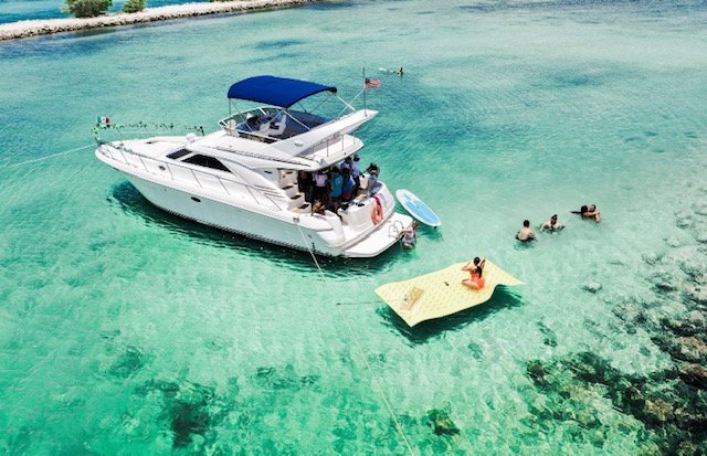 sea ray 42 Riviera Maya boat rentals