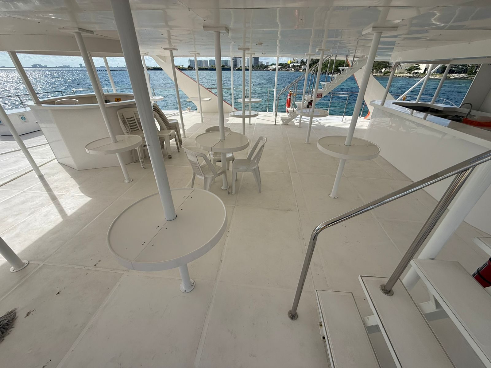 Private events catamaran for large groups in Cancun