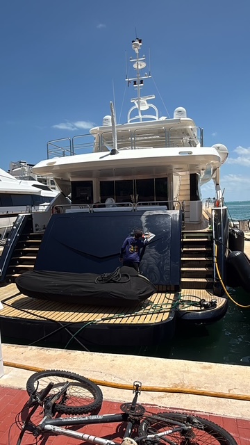 Sunseeker 120 ft mega yacht in Cancun
