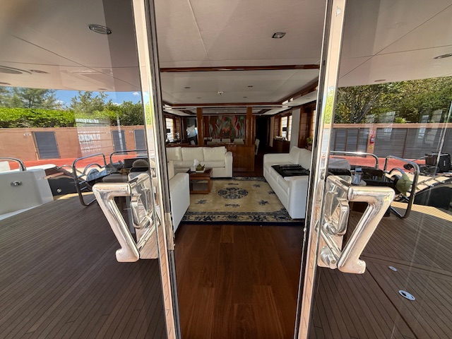 Entrance to the salon of the Sunseeker 120