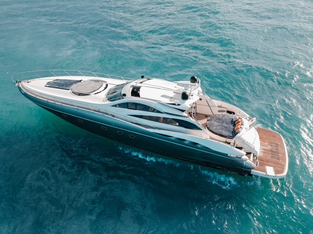 Sunseeker 75 yacht charter in Cancun
