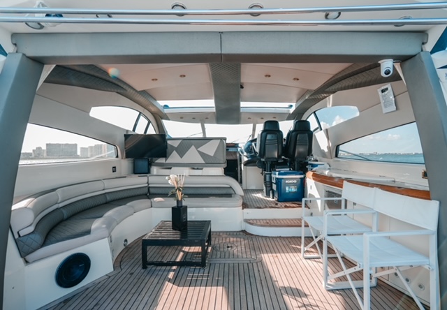 Aft lounge area of the Sunseeker 75