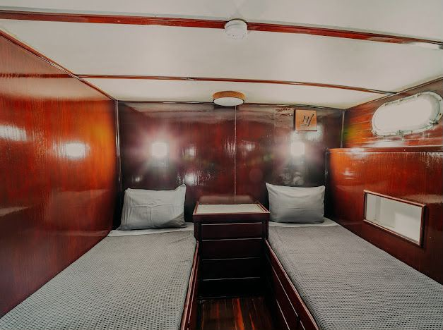 cabin 2 beds